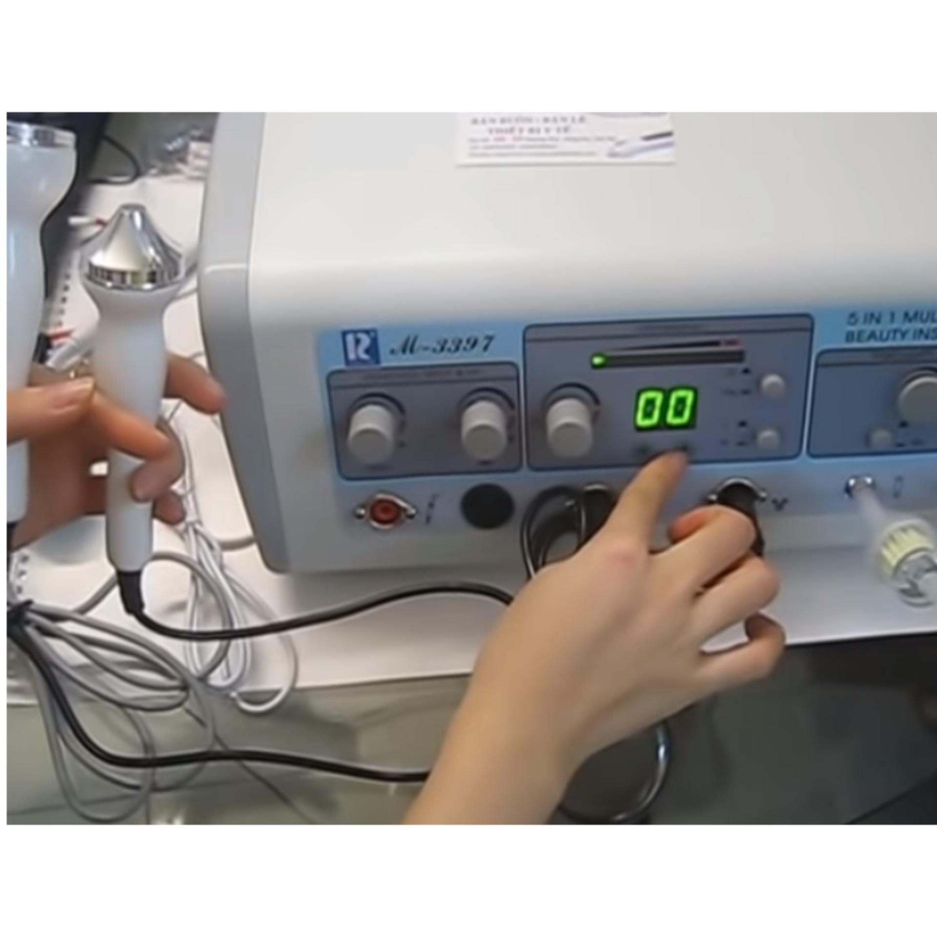 Máy chăm sóc da mặt 5 trong 1 m-3397