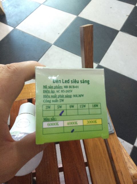 Bóng led 5w trung tính 4000-4500k đui E27 phổ thông