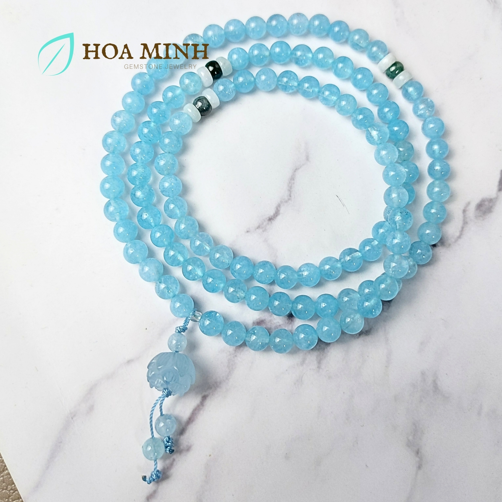 Vòng tay chuỗi hạt Aquamarine Ngọc Hải Lam 108 hạt size 6 li phối viên đá bánh xe cẩm thạch và charm đá hoa sen Aqua tinh khiết | Hoa Minh Gem