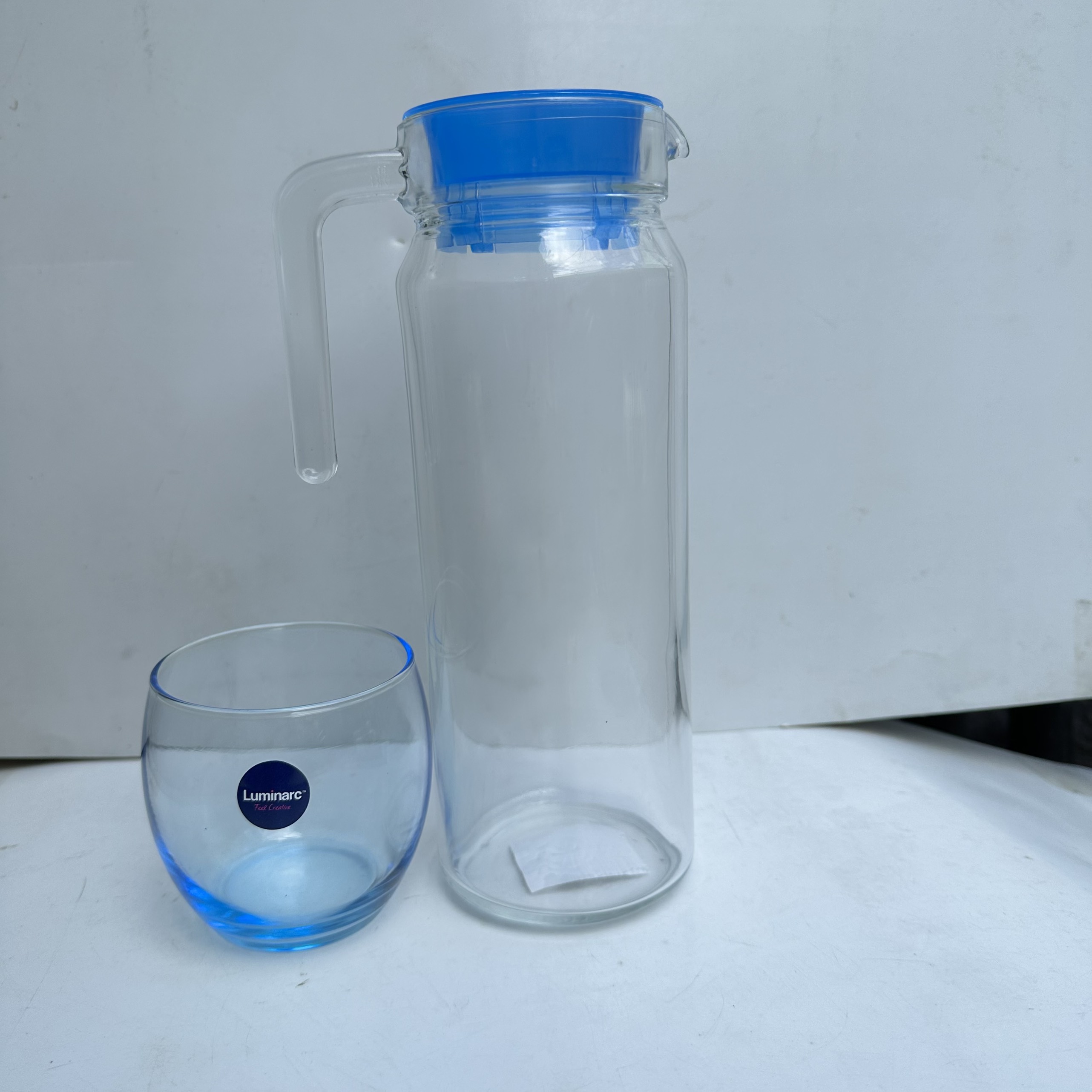 Bộ 1 bình 1.1l và 1 ly thủy tinh Luminarc