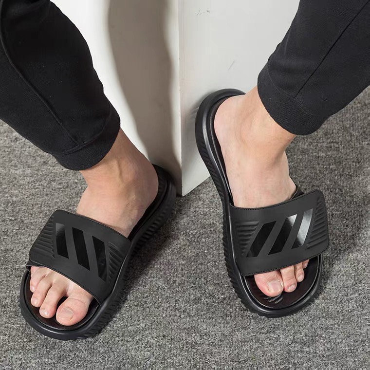 Dép ALPHABOUNCE siêu êm chân bản giới hạn