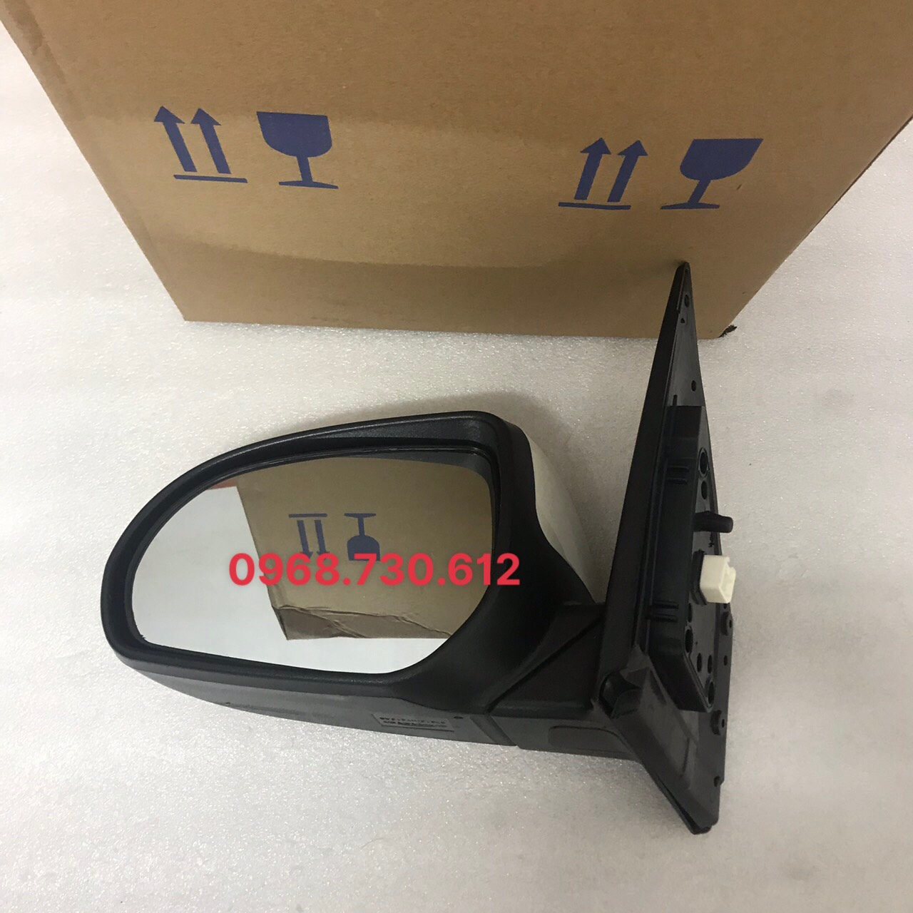 Gương chiếu hậu Kia Soluto