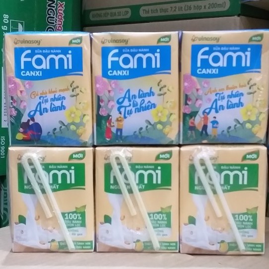 Sữa đậu nành Fami canxi Vinasoy lốc 6 hộp x 200mlNguyên chất