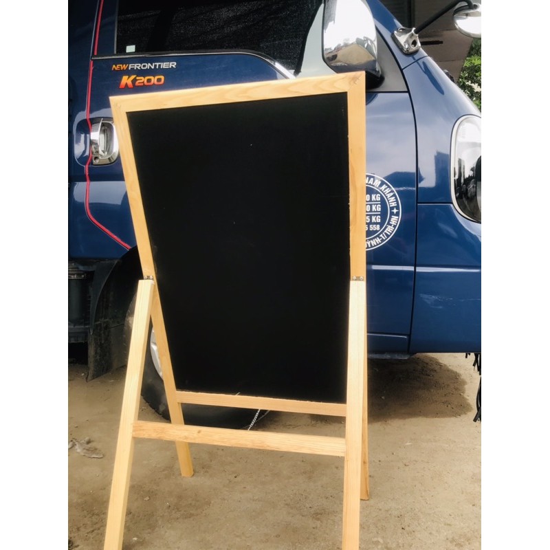 Bảng menu nhà hàng chân gấp KT: 60x120cm( Tặng phấn, bông lau, nam châm + bút dạ quang)