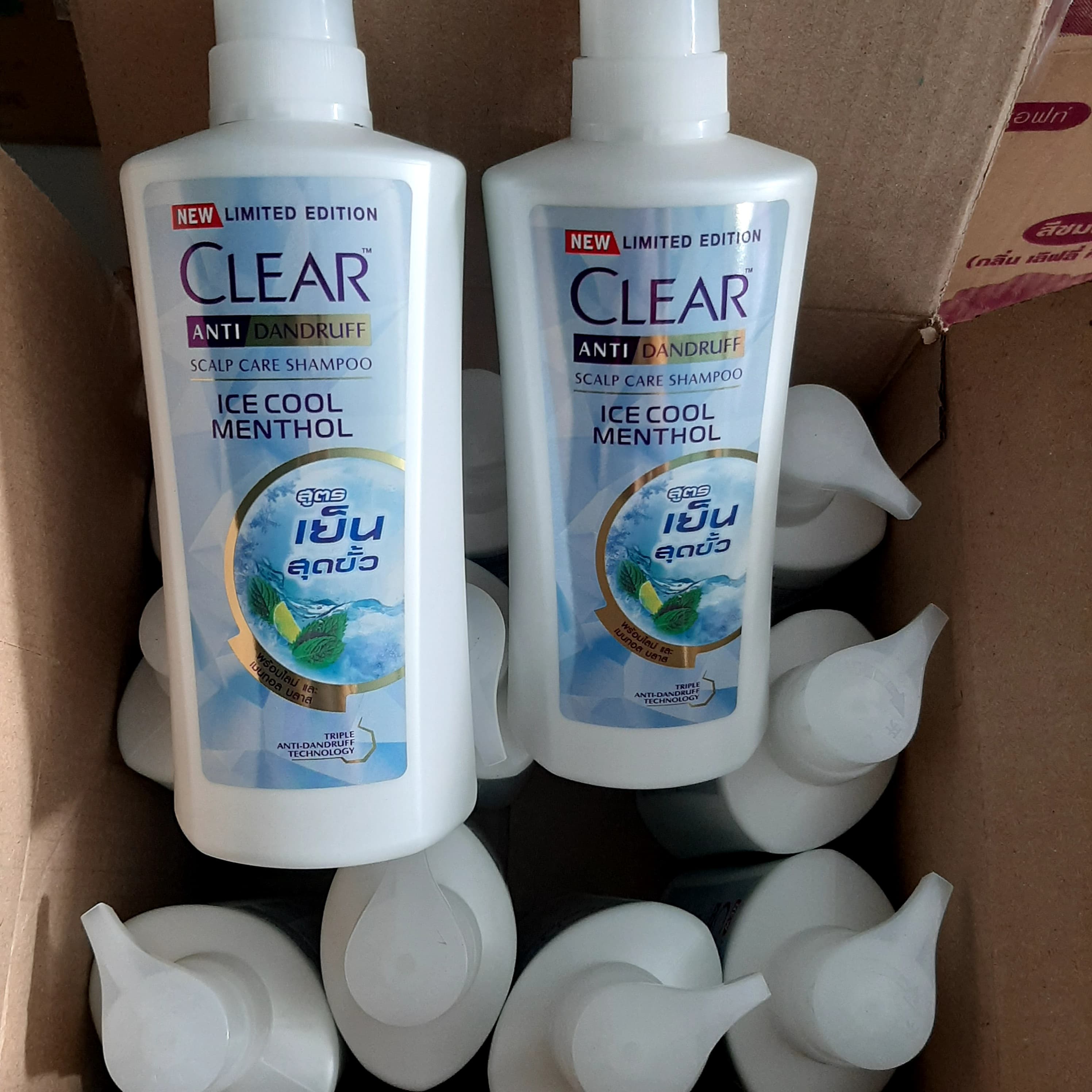 Dầu gội Clear bạc hà 400ml