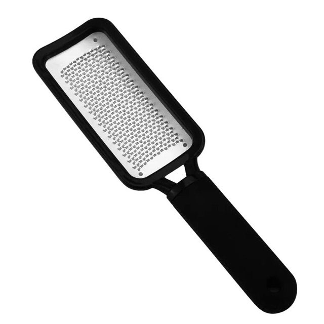 Chà gót chân inox bằng tay