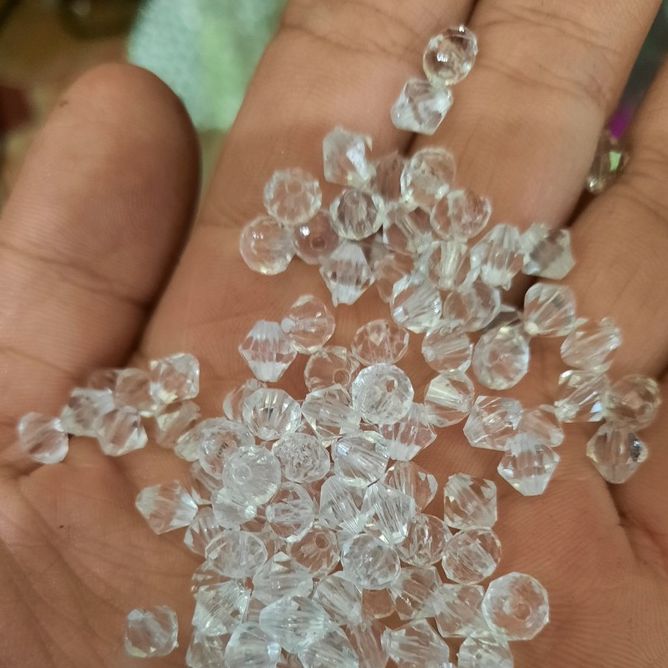 Gói 100Gram hạt cườm nhựa pha lê nón 6mm đính kết làm handmade