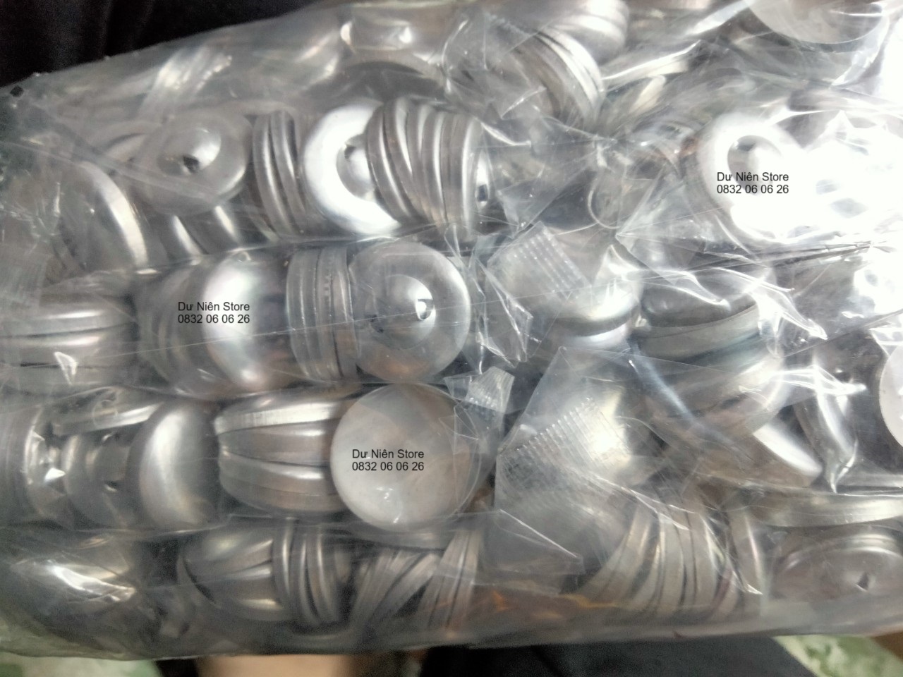 Nút Bọc Vải Đủ Size Chân Nhôm  Gói 50 Nút.