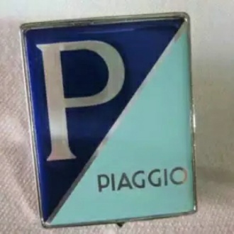 Logo Piaggio LX125