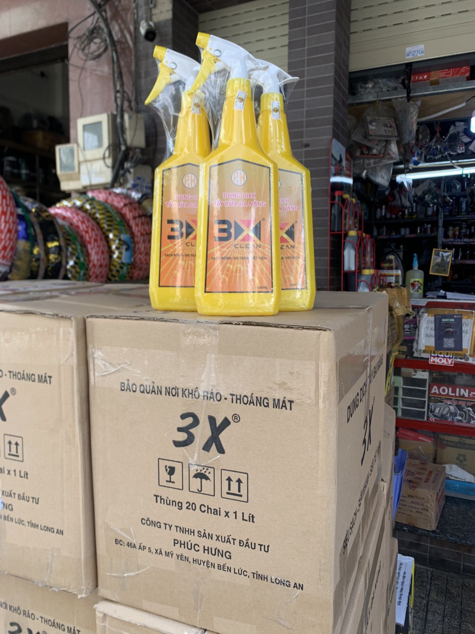 Tẩy 3x vàng vệ sinh đa năng ( siêu sạch- siêu nhanh-siêu tiết kiệm)