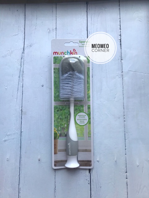Cọ rửa bình sữa và núm ti Munchkin(Cọ có mút Xám)