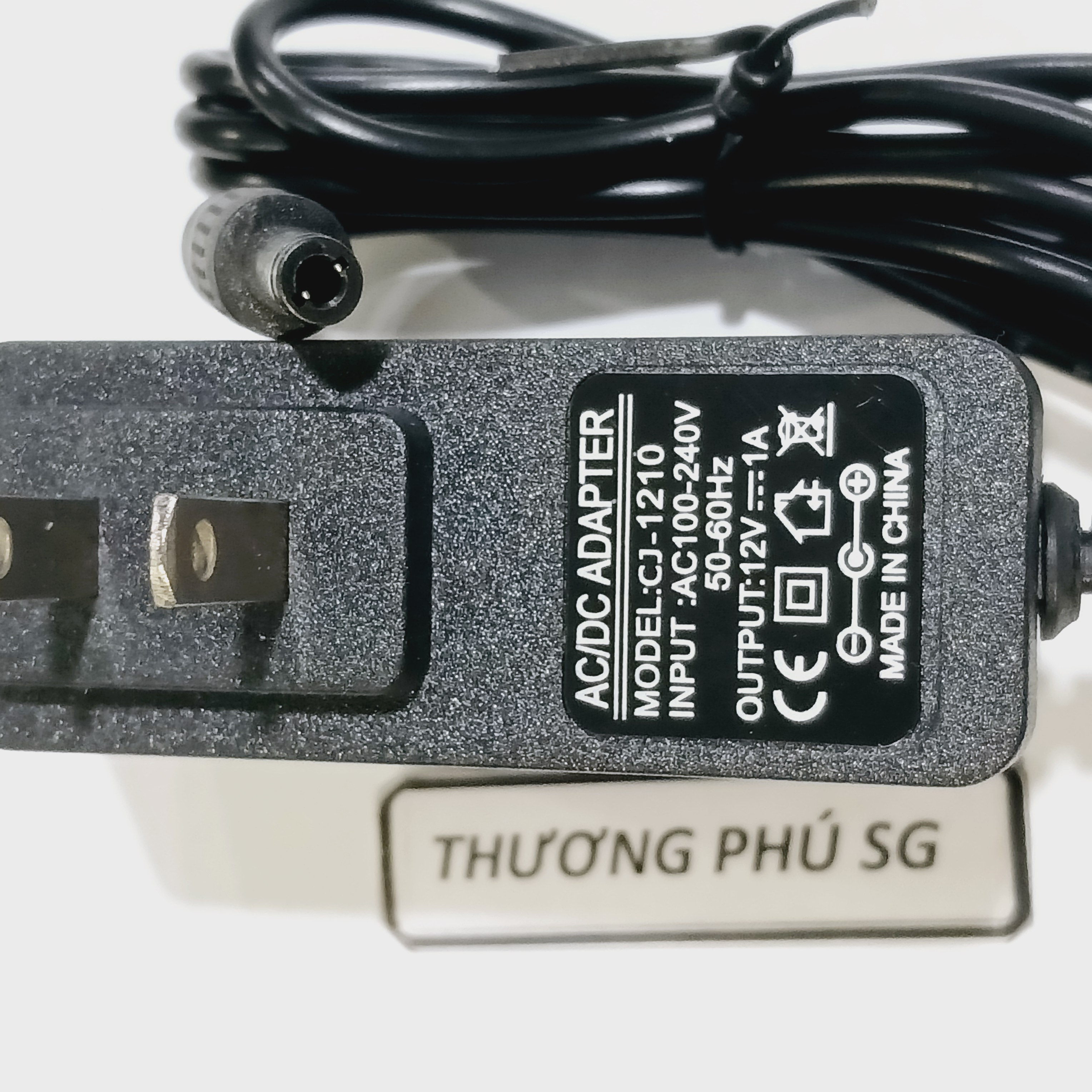 Nguồn Adapter DC 12V - 1A  (Đầu cắm 5.5mm x 2.1 -- 2.5mm)