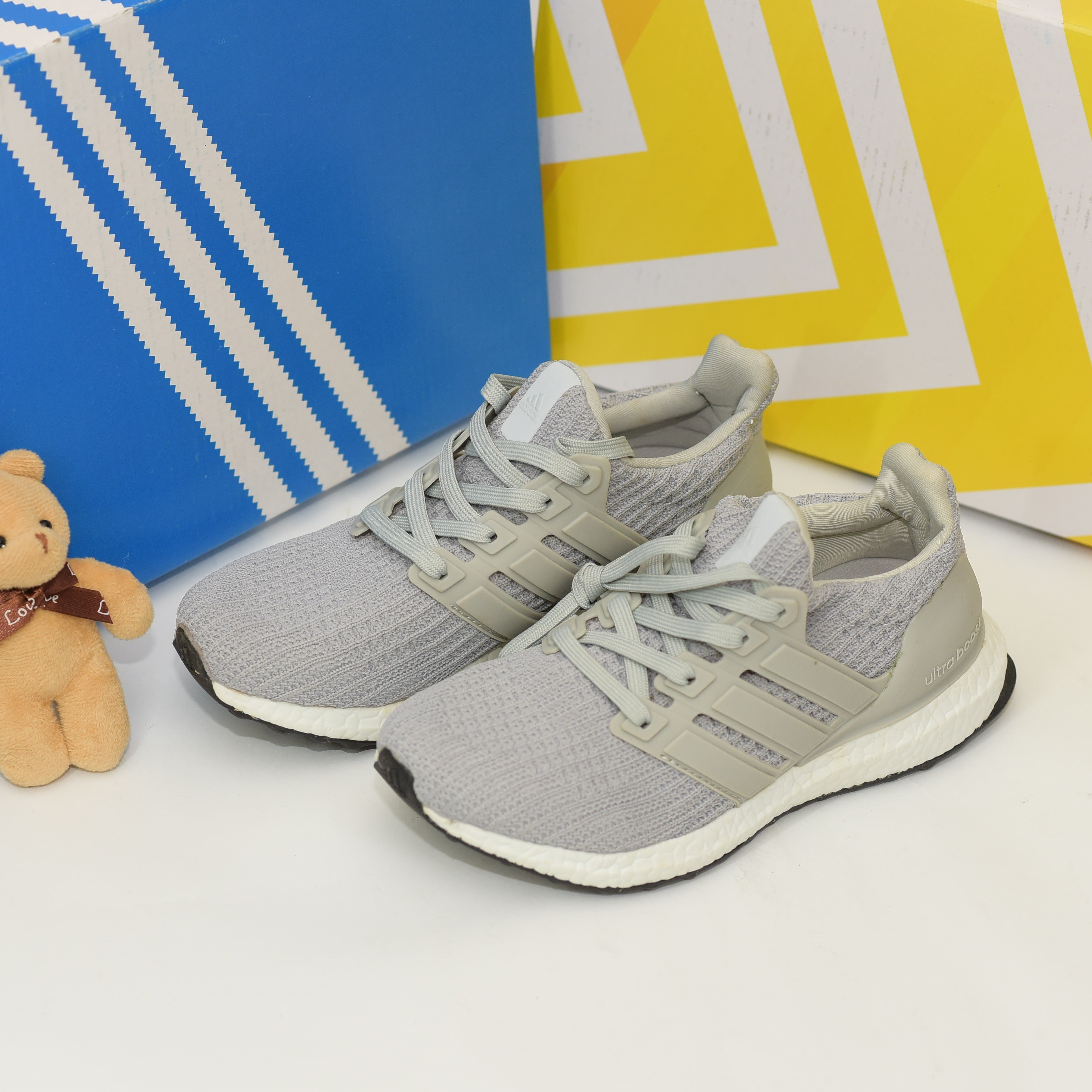 [Siêu Sale] Giày Sneaker Nam Nữ Ultraboost 4.0 Xám (Fullbox+ Tặng hộp bảo vệ box)