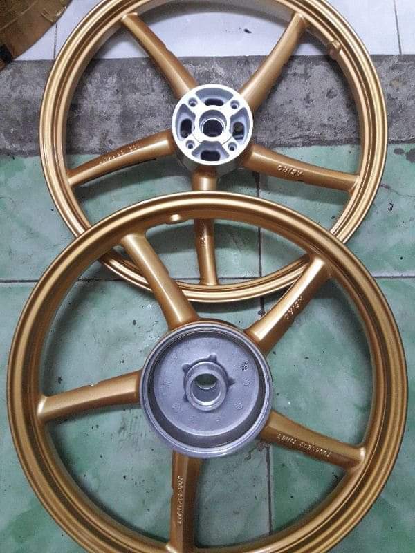 cặp mâm 5 cây.kiểu rcb. đĩa ya sirius.hàng cao cấp.