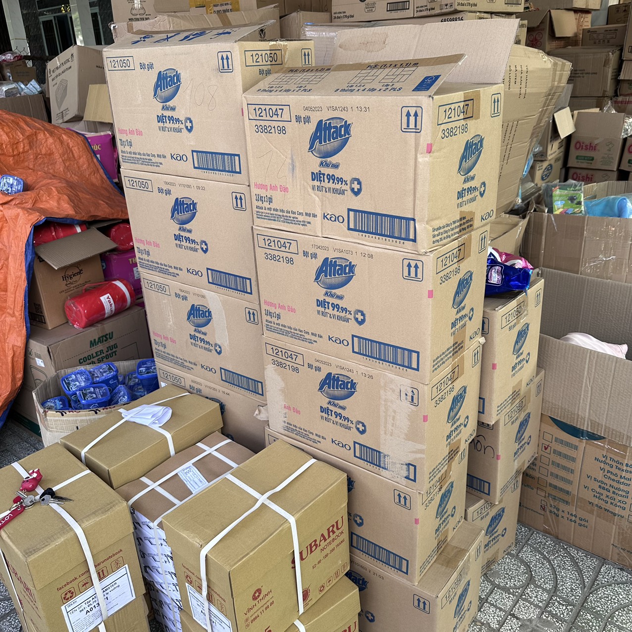 [MẪU MỚI] BỘT GIẶT ATTACK KHỬ MÙI MỚI 720G