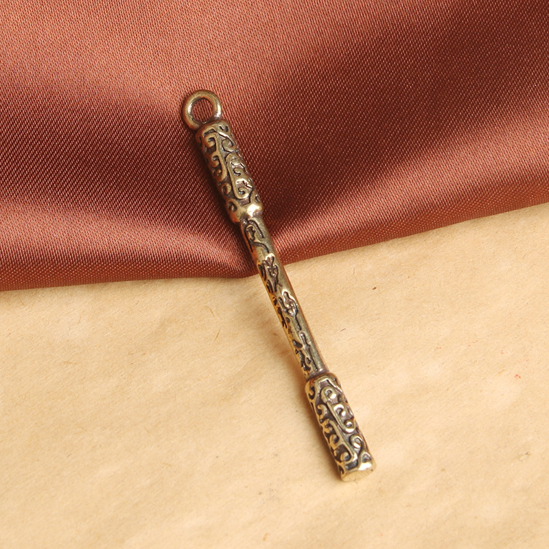 Tượng Phong Thủy Hình Cây Gậy Như Ý Tề Thiên Bằng Đồng (Kích Thước: 0.5 x 6cm)