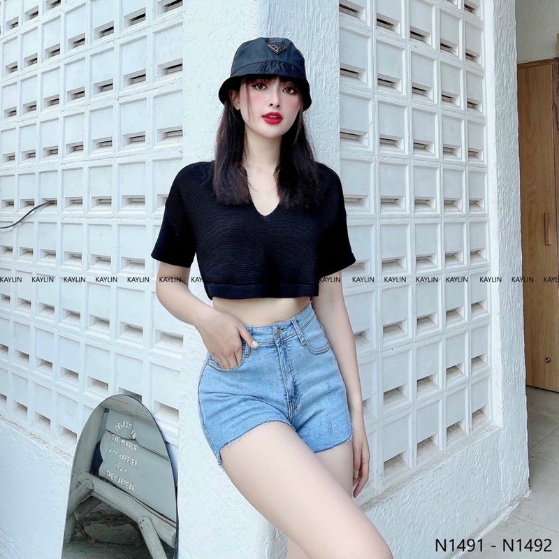 Áo croptop nữ trơn kiểu cổ sơ mi