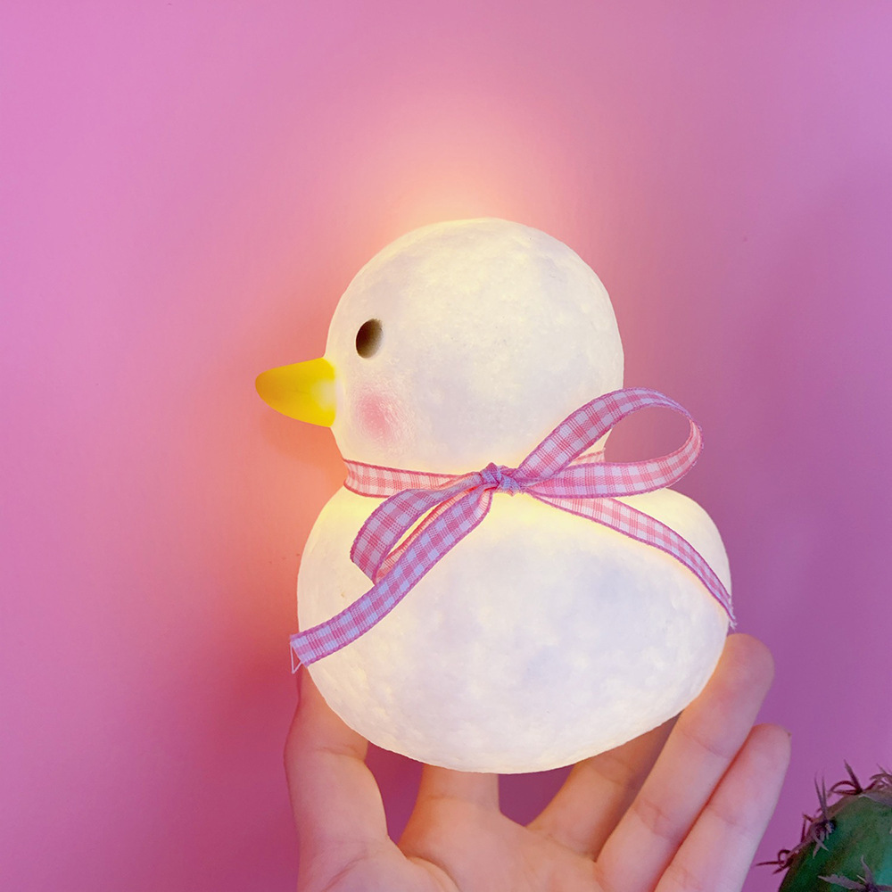 Đèn Ngủ Mini Không Dây Hình Con Vịt Đeo Nơ Siêu Dễ Thương