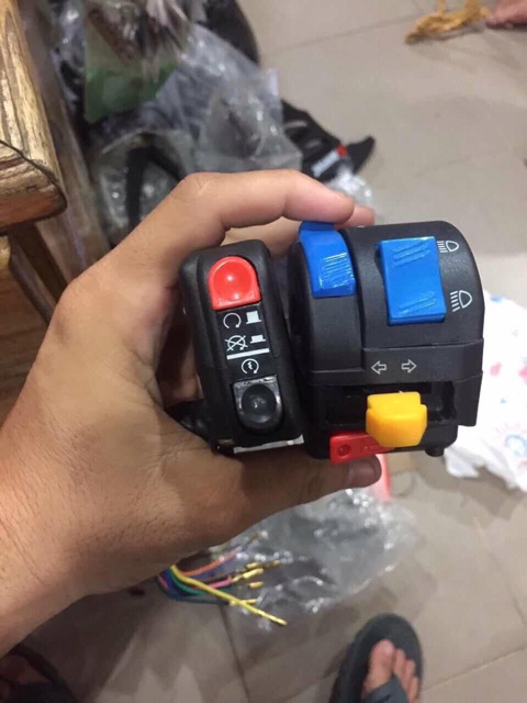 Cùm công tắc Fz gắn mọi loại xe máy