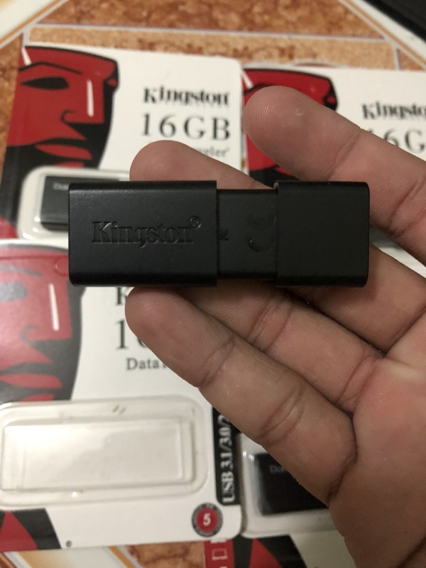 Bảng giá USB 3.0 16GB Kingston DT100G3 tốc độ cao bảo hành 1 năm Phong Vũ