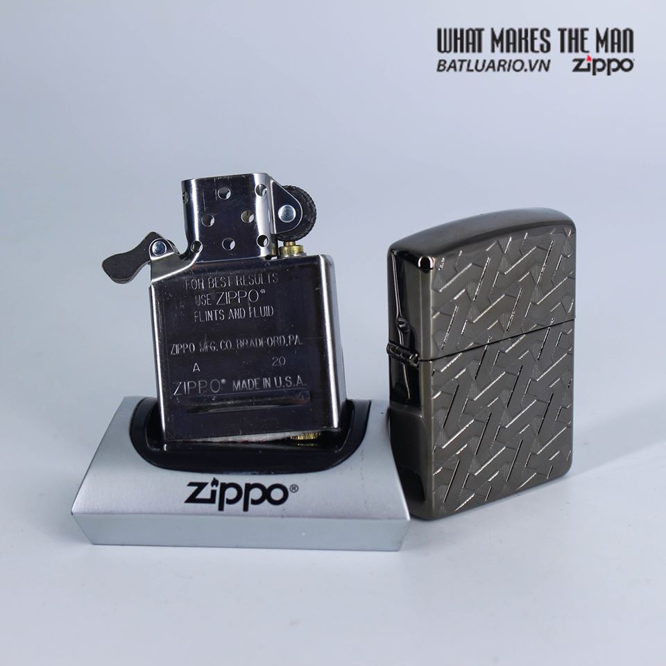 Zippo 49173 – Zippo Armor® Geometric Weave Design Black Ice