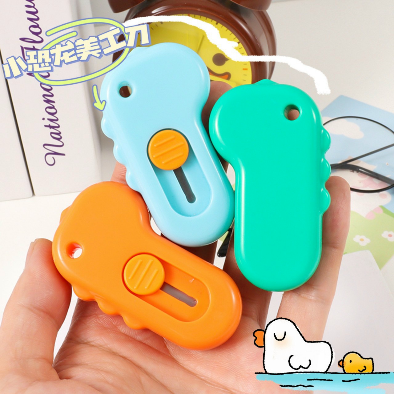 [HCM] Dao rọc giấy mini KHỦNG LONG, QUẢ DỨA dễ thương