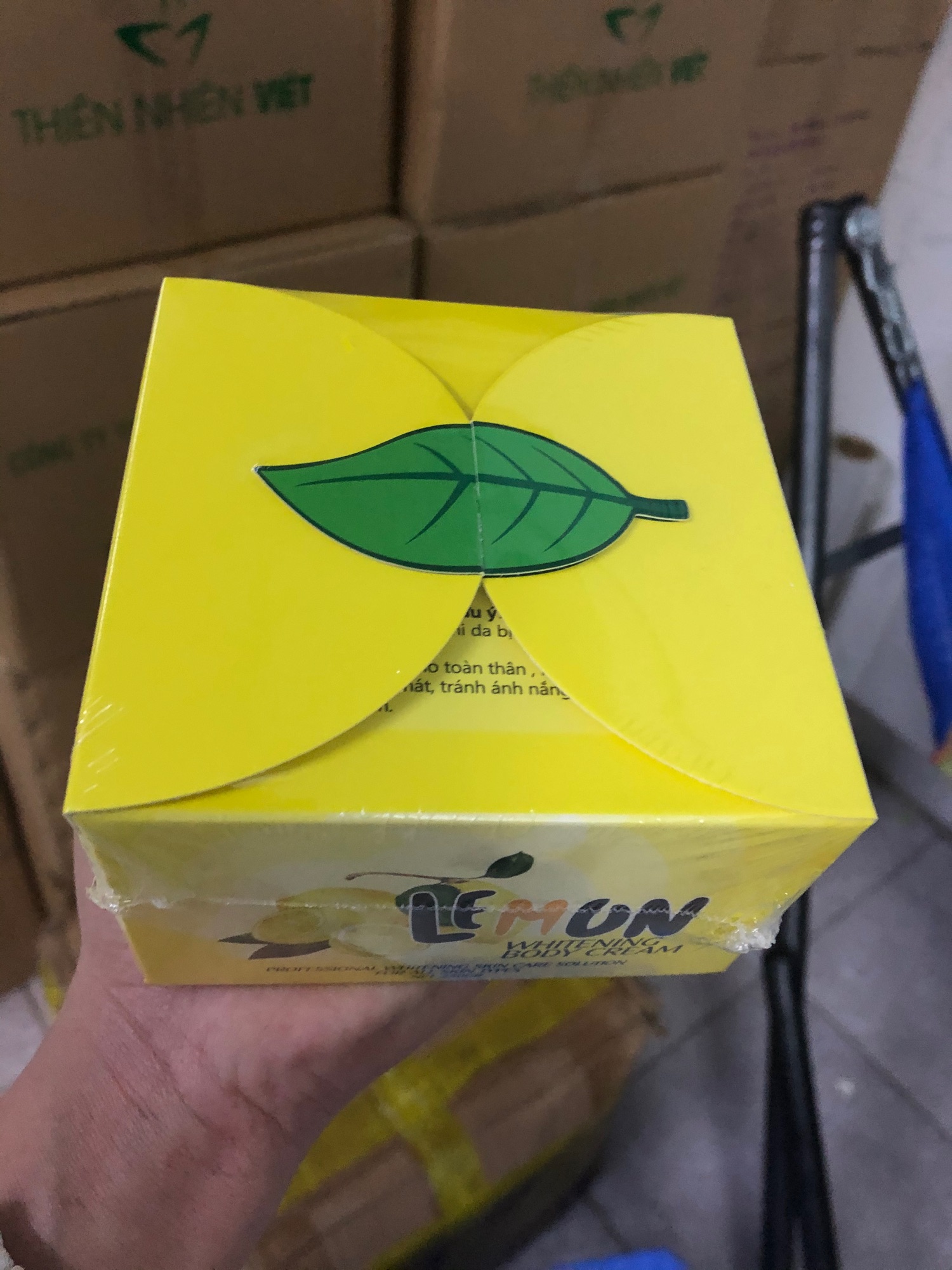 [HCM]BODY CHANH LEMON