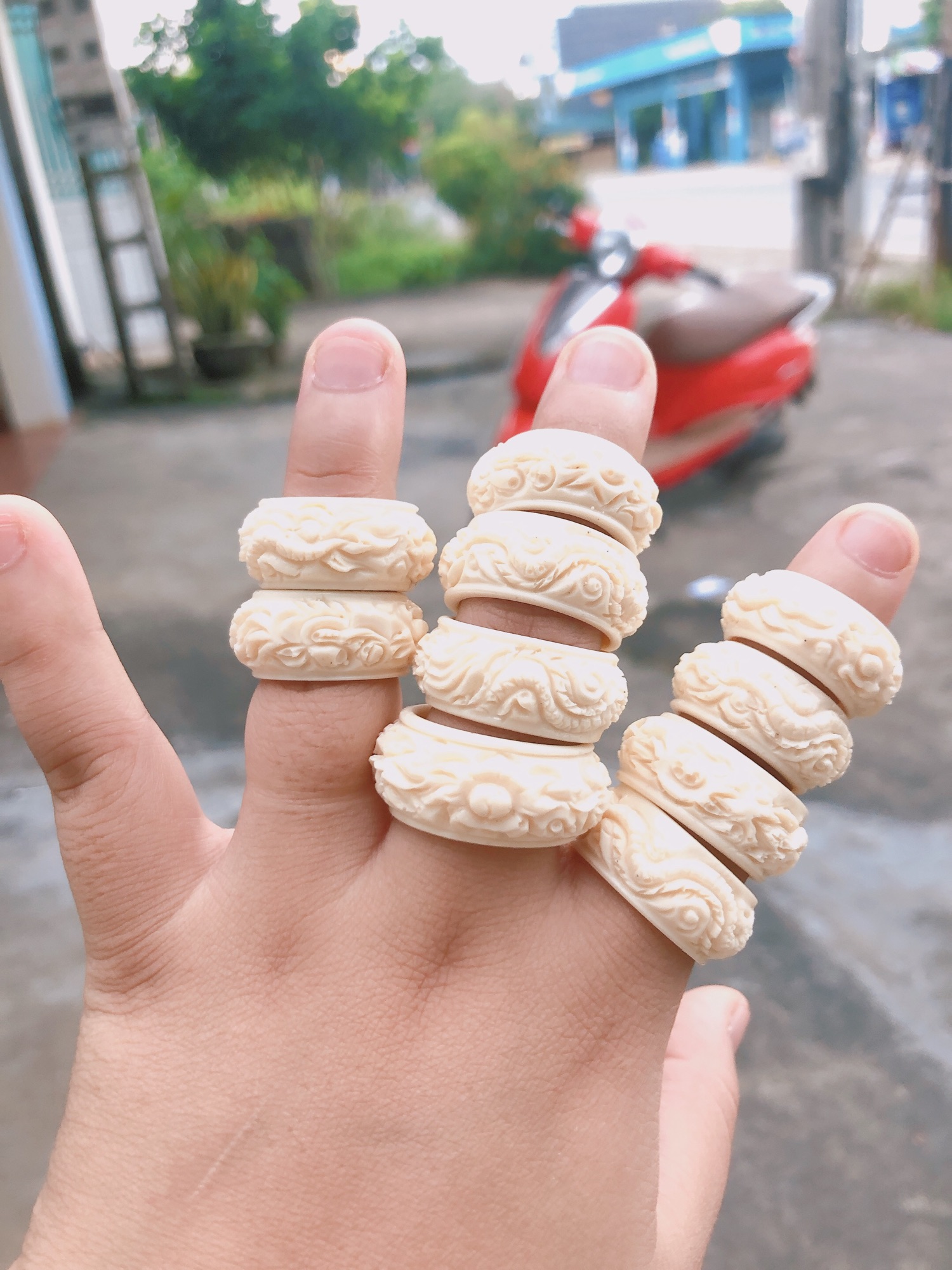 Nhẫn mỹ nghệ trạm khắc rồng tinh xảo