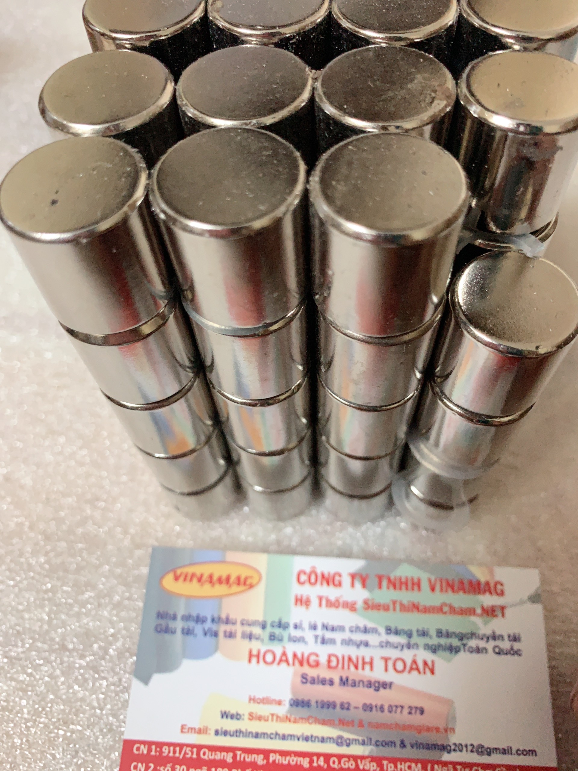 Nam châm hình trụ đất hiếm 20x20mm