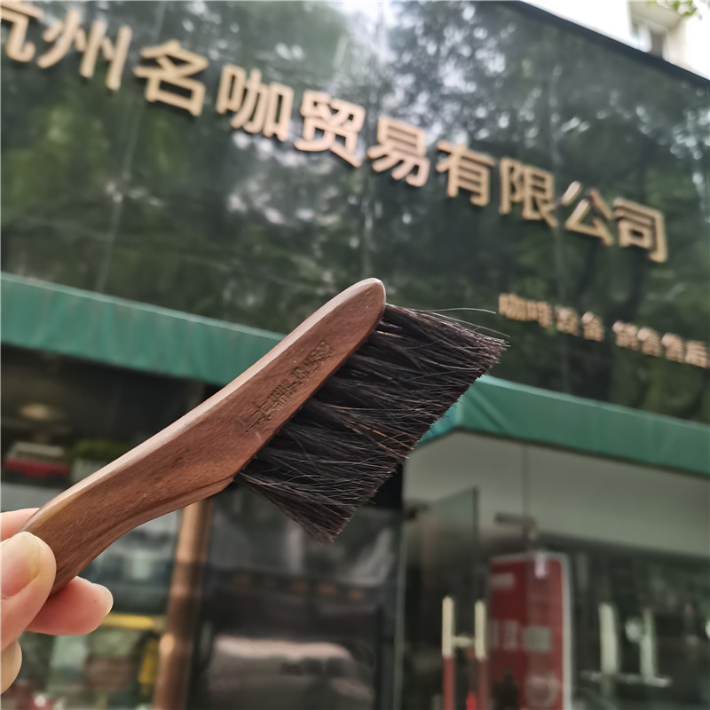 Chổi Lông Ngựa Vệ Sinh Bột Cà Phê MHW-3Bomber