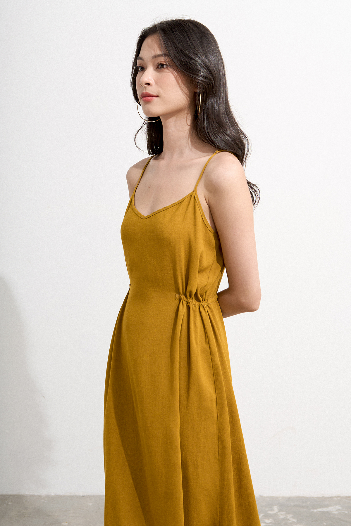 [NHẬP MÃ NOVFALAZSOCIAL02 GIẢM 40K ĐƠN 199K  ] Đầm Maybi suông linen phối dây rút nhún cột nơ eo
