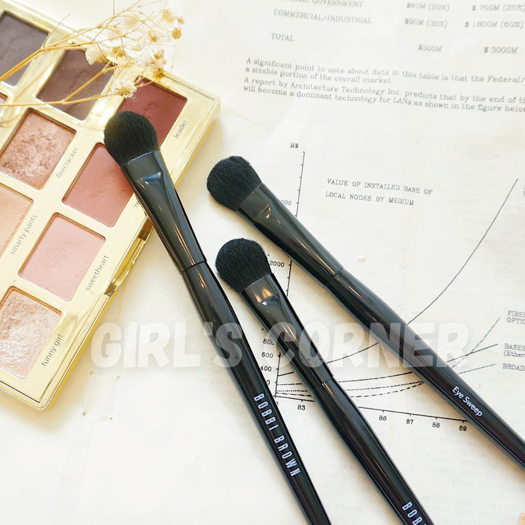 [HCM]Cọ tán bầu mắt Bobbi Brown Eye Sweep