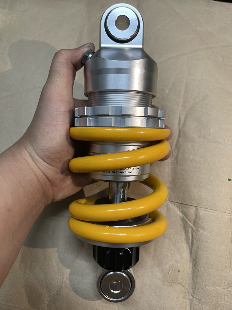 Phuộc nhún Ohlins Nitron gắn xe Ex 135 150