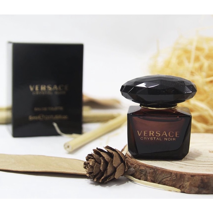 Nước hoa Versacee Crystal Noir Eau De Toilette