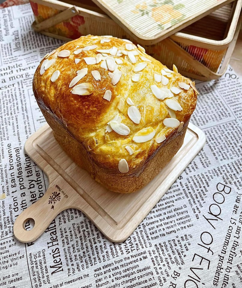 Máy làm bánh mì tự động Ranbem