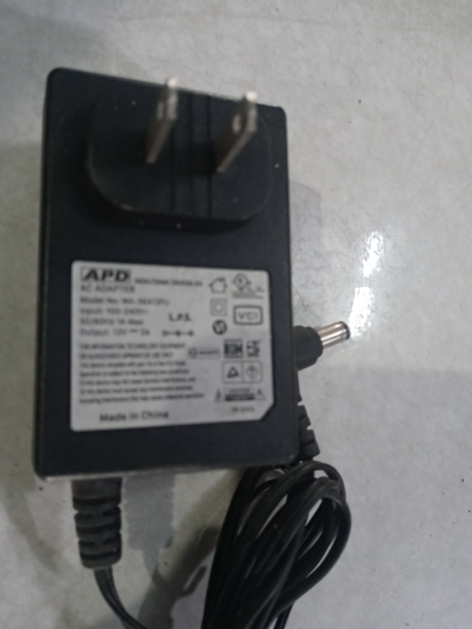 Adapter nguồn 12V 2A APD hàng Zin bãi chất lượng cho Camera, led..