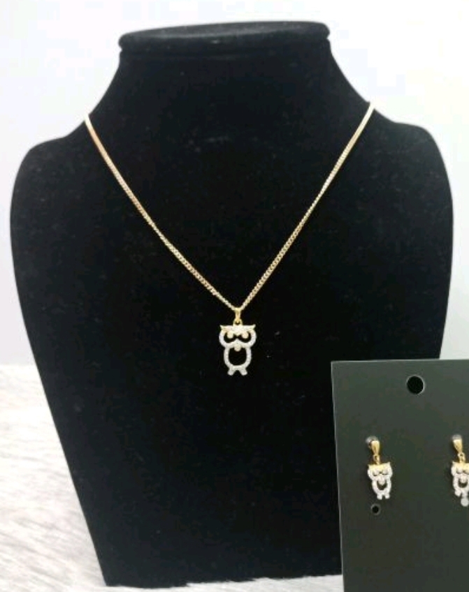 cổ nhung trưng dây chuyền, vòng cổ