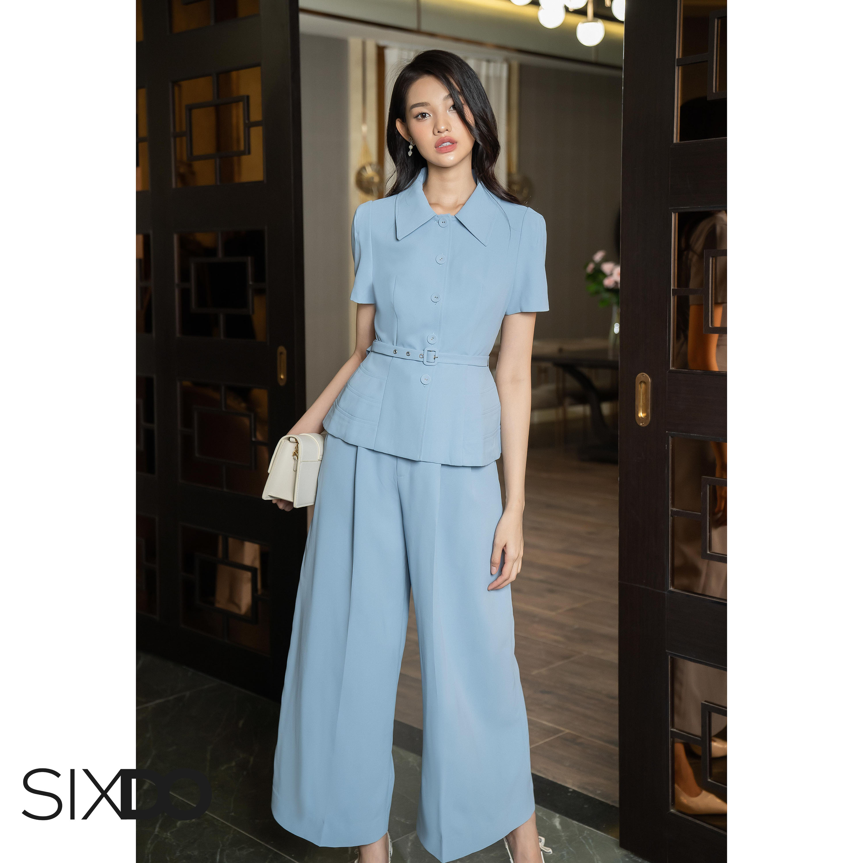 Áo nữ xanh phối đai SIXDO (Light Blue Woven Top)