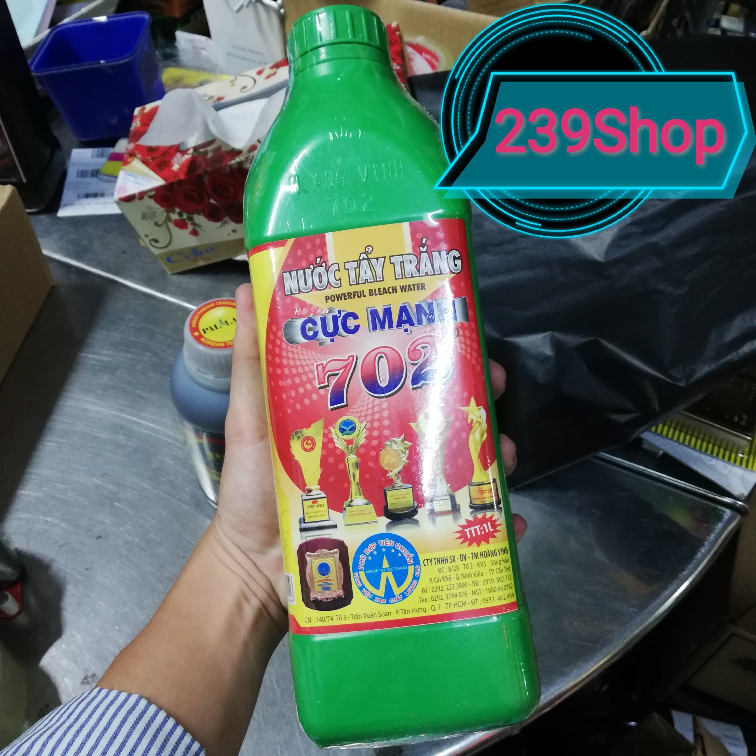 Nước tẩy trắng cực mạnh 702 1 Lít