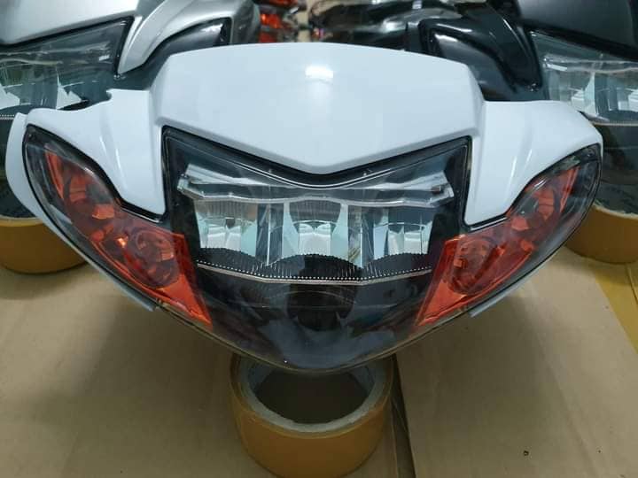 Đầu đèn 2 tầng lắp Sirius