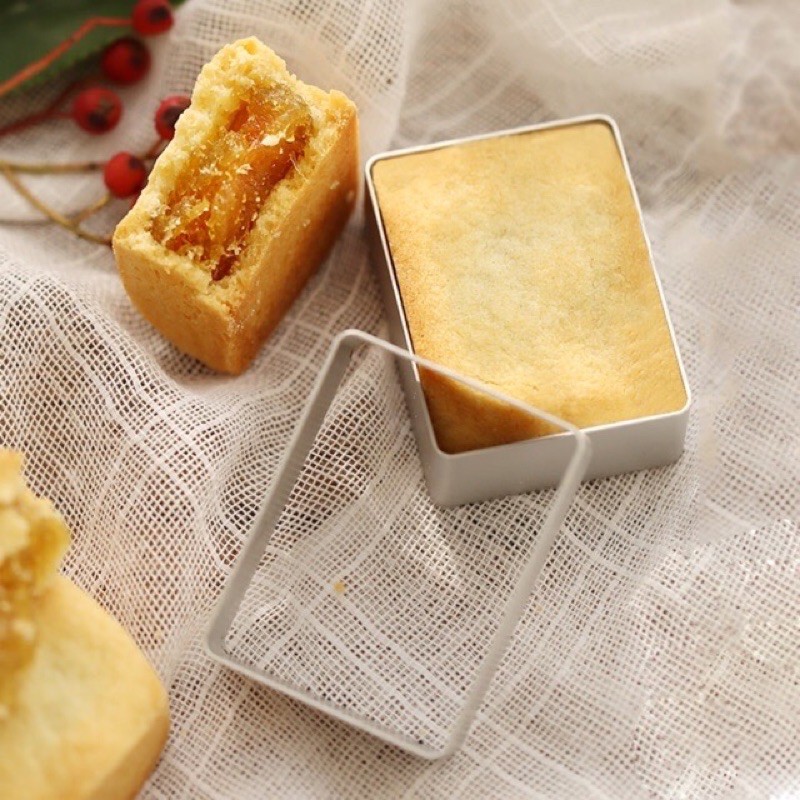 Khuôn bánh dứa