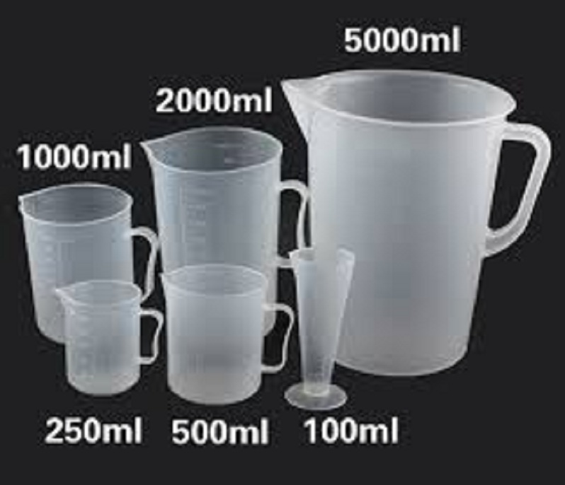CA ĐONG NHỰA CÓ VẠCH CHIA ĐỊNH LƯỢNG
