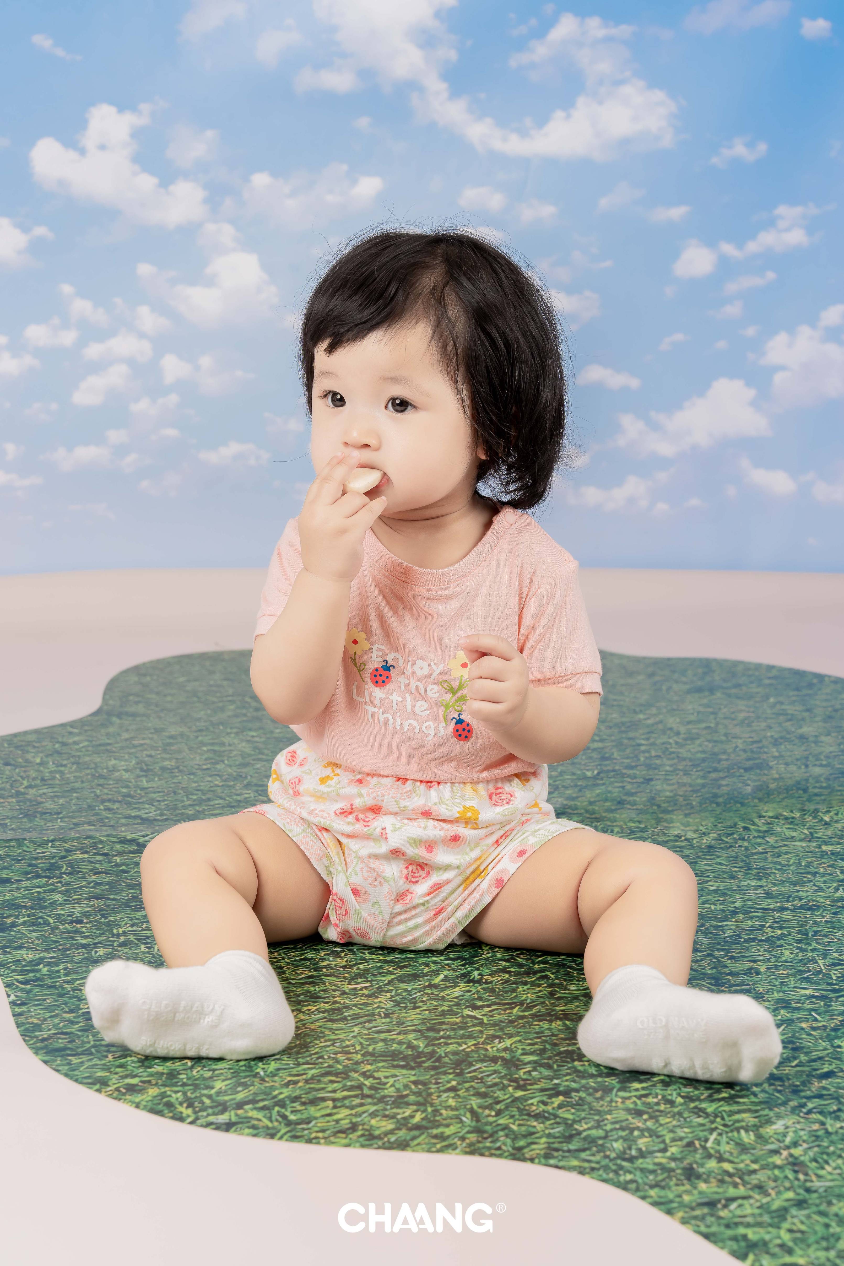 [CHAANG] Bộ quần áo cộc cúc vai Spring bọ rùa hồng