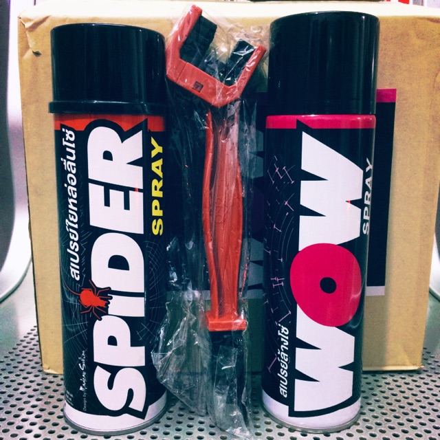 Combo Dưỡng Sên Spider Spray 600ml + Vệ Sinh Sên WOW Spray 600ml + Bàn
