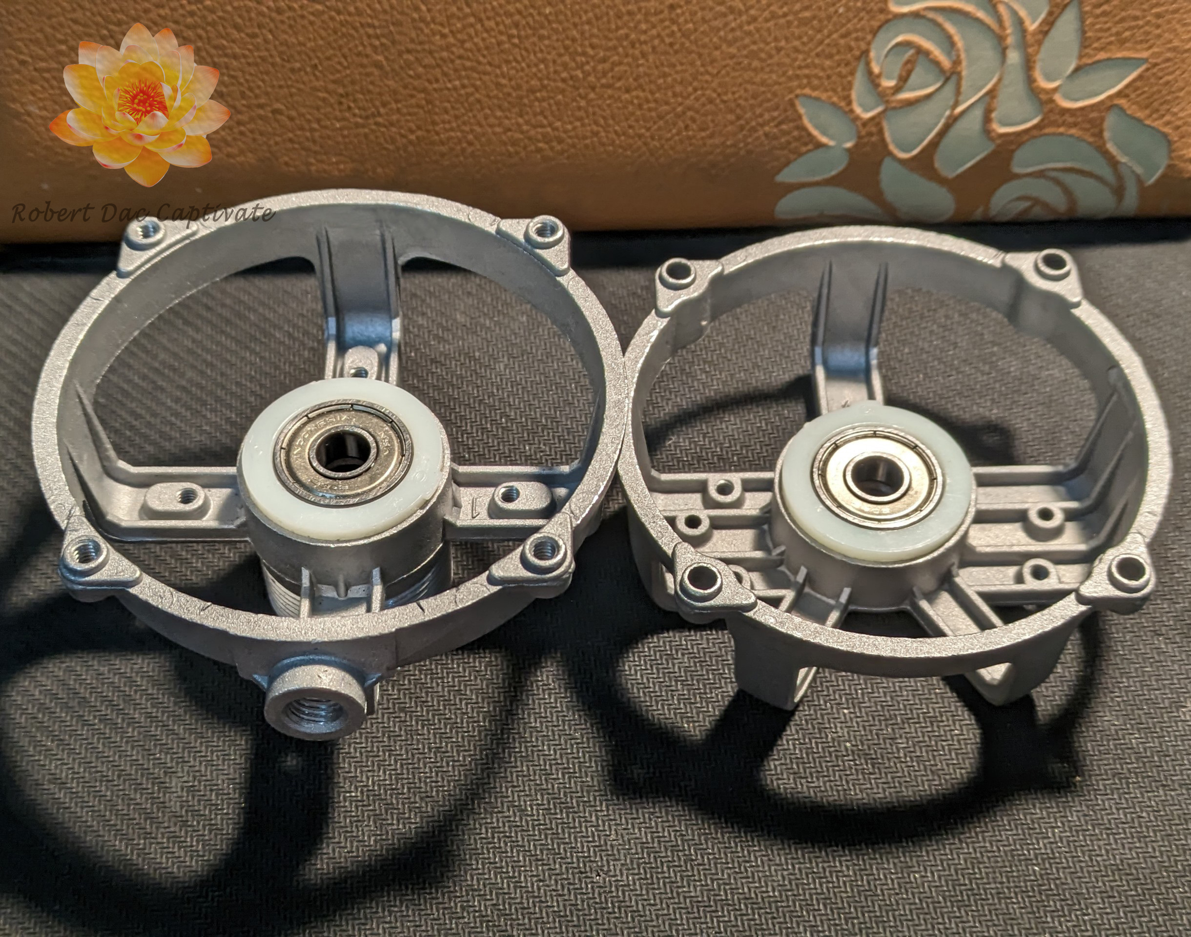 Cụm nhôm chế quạt bi 608 (Bản sơ mi nhựa và bi)
