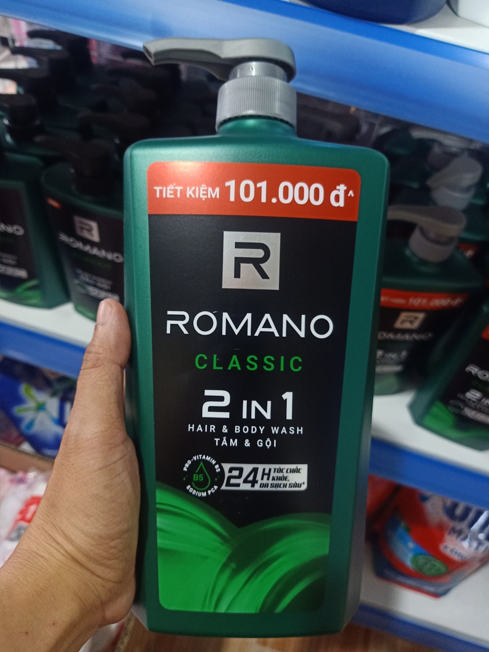 TẮM GỘI 2IN1 ROMANO 900ML CLASSIC