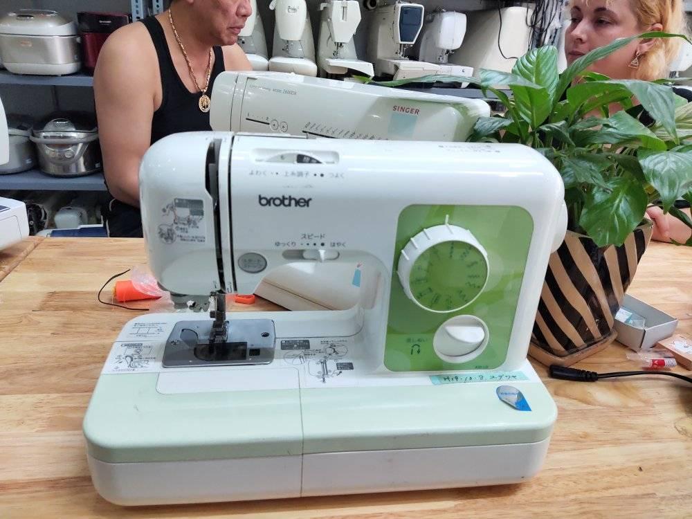 Máy may mini gia đình brother nhật bản
