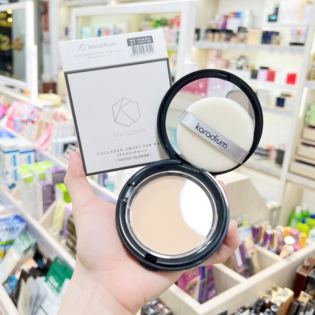 Phấn Phủ Dạng Nén Giúp Kiềm Dầu Karadium Collagen Smart Sun Pact SPF50+ PA+++ 11g