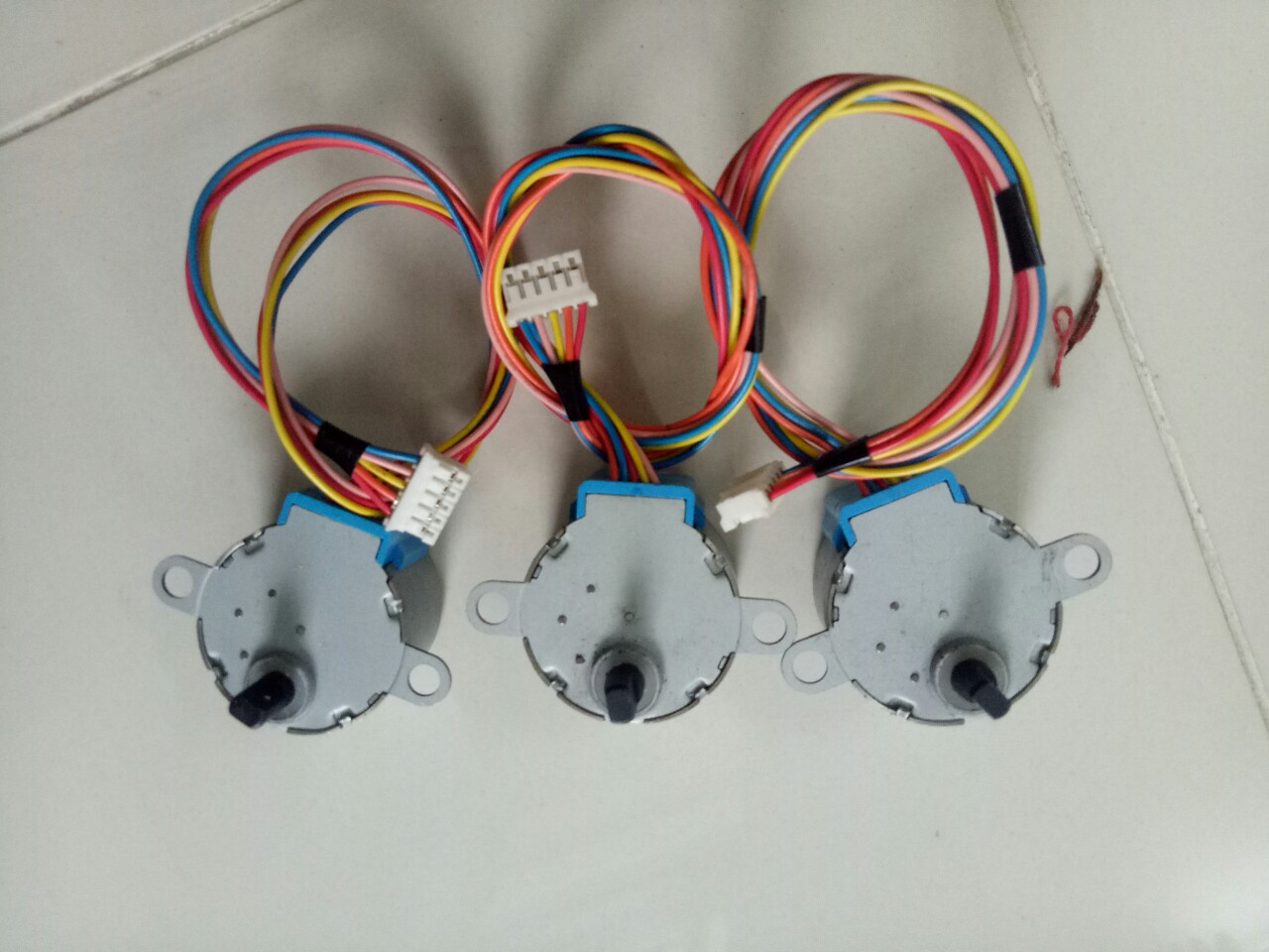 motor cánh vẫy điều hòa DC12V ĐK 35mm