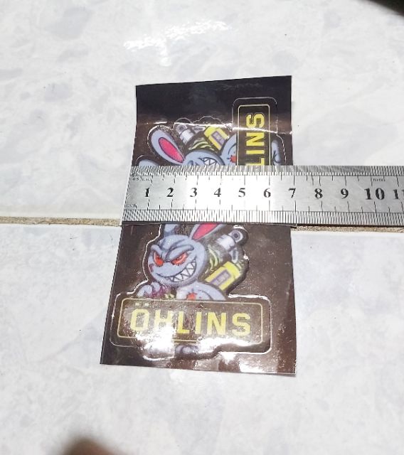 Combo 2 Tem Sticker Decal Thỏ Ohlins Dán Xe, Nón Giá Rẻ